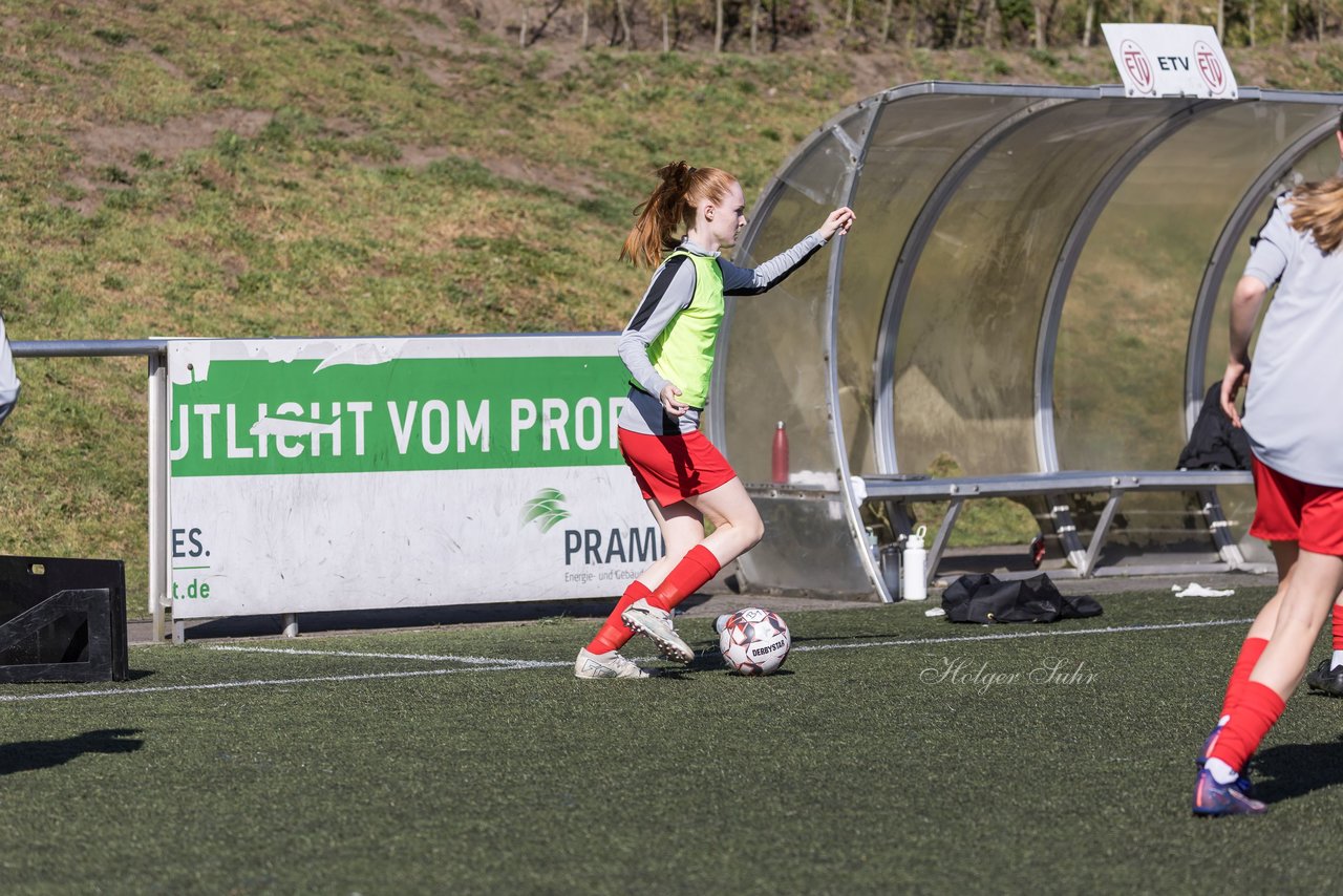 Bild 85 - wBJ Eimsbuettler TV - VfL Wolfsburg : Ergebnis: 1:3